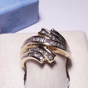 Estate 1ctw Natural Baguette & Rd Diamond 5 Row Channel 10Kt YG S-9.5 Ring#23469